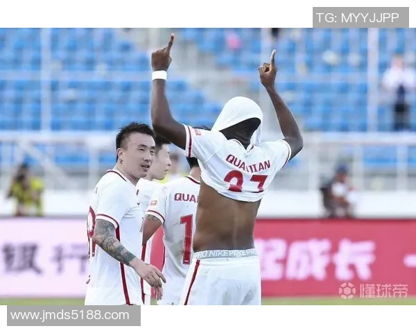 亚泰与权健精彩对决集锦回顾赛场瞬间尽显足球魅力与激情 亚泰与权健精彩对决集锦回顾赛场瞬间尽显足球魅力与激情