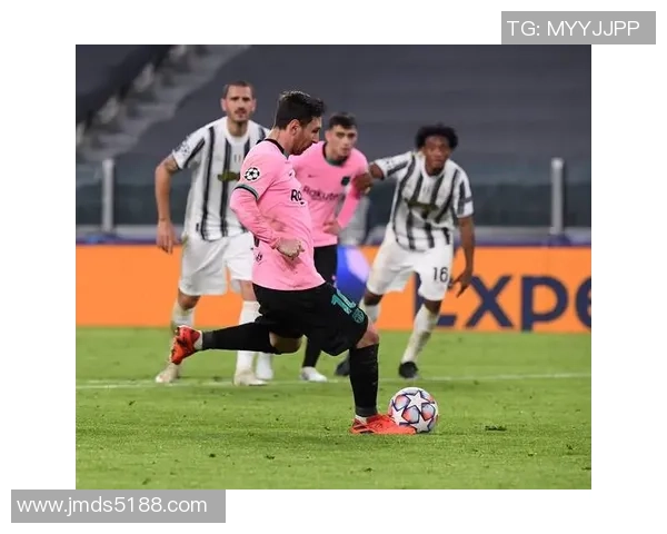 尤文图斯与巴塞罗那小组赛精彩对决回顾与分析