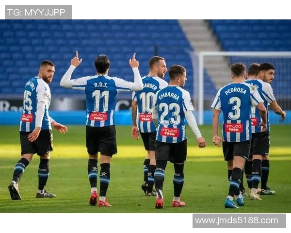 巴萨主场迎战布拉格全力争胜力争小组出线机会