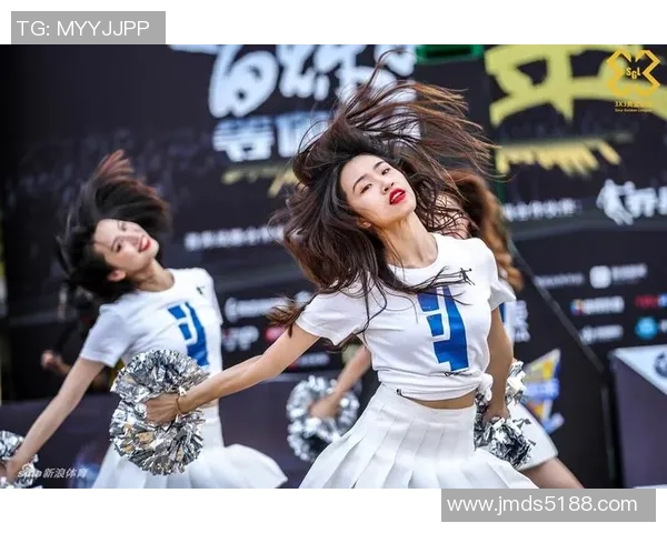 帕尔梅与克鲁塞激情对决新浪直播全程解析赛事精彩瞬间 帕尔梅与克鲁塞激情对决新浪直播全程解析赛事精彩瞬间